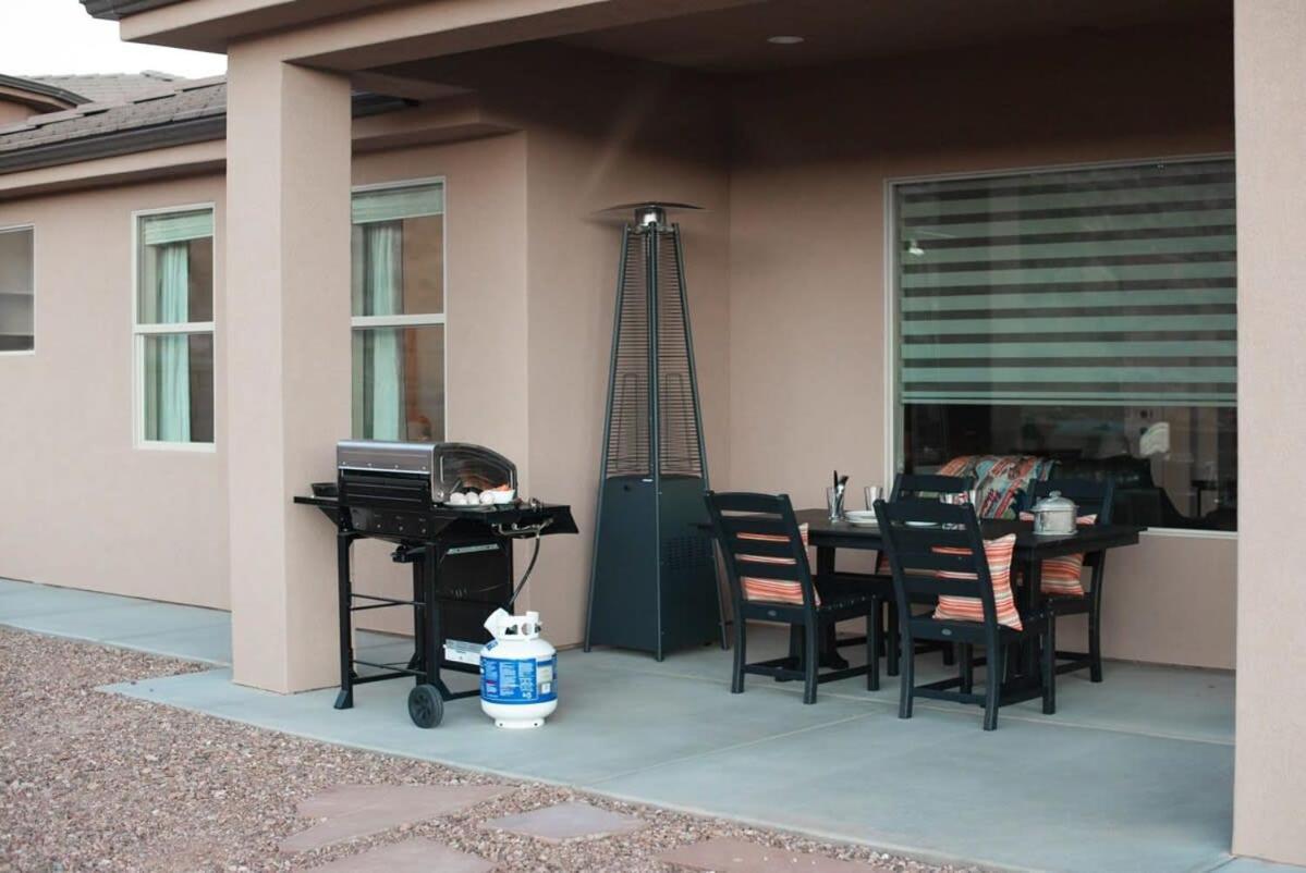 Red Canyon Bunkhouse At Kanab - New West Properties Екстер'єр фото